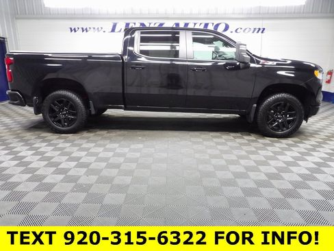 Used 2024 Chevrolet Silverado 1500 RST image 2