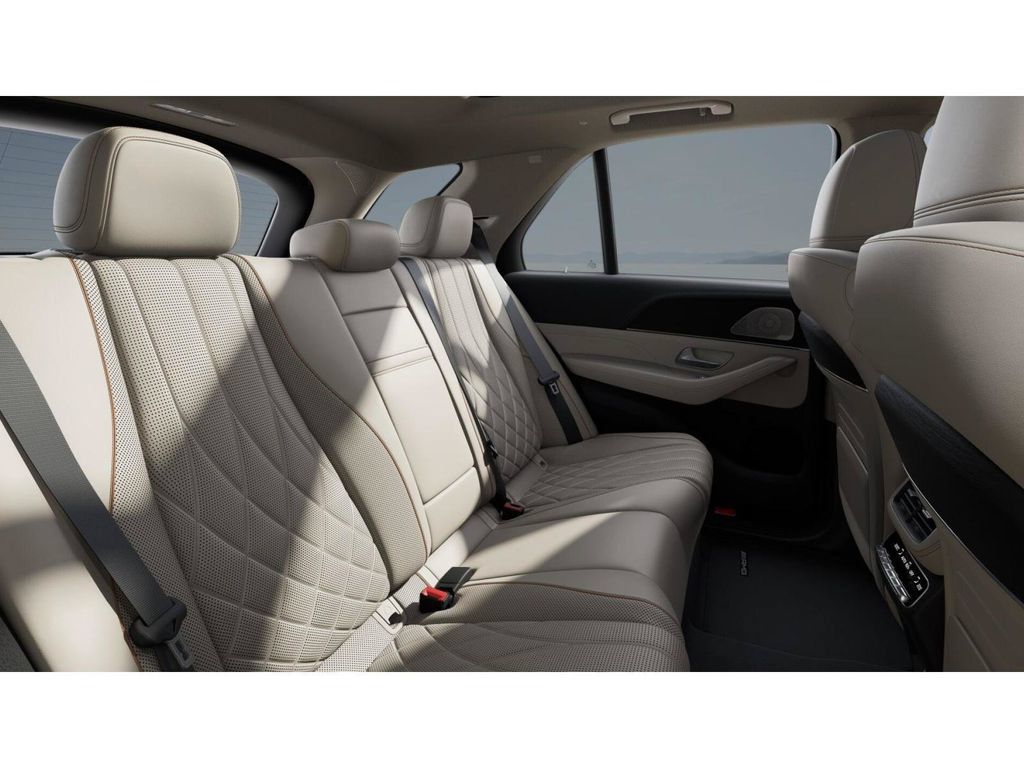 New 2027 Mercedes-Benz GLE 53e AMG 4MATIC image 5