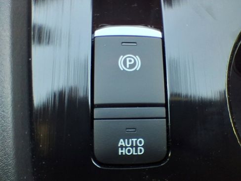 New 2026 Nissan Rogue SV image 18