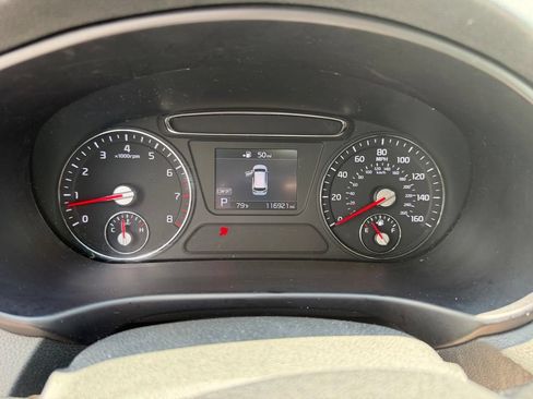 Used 2019 Kia Sorento AWD V6 image 10