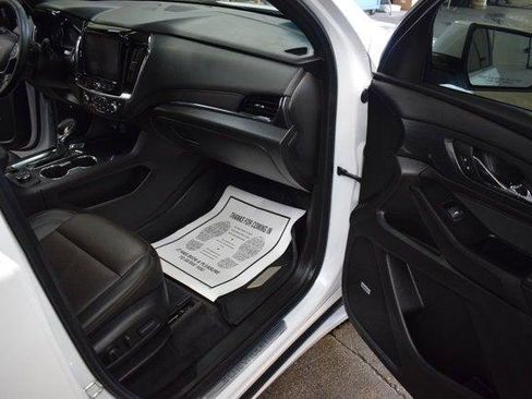 Used 2023 Chevrolet Traverse High Country w/ LPO, Floor Liner Package AWD/4WD image 30