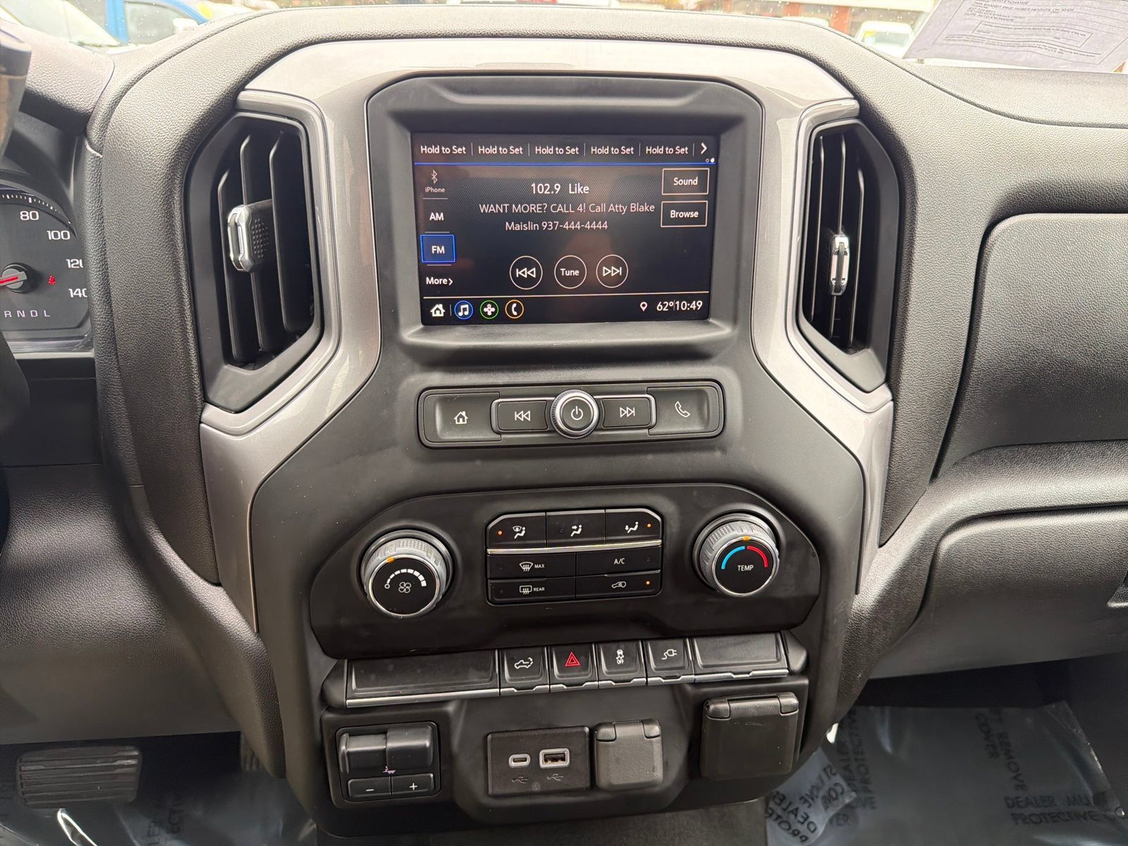 Used 2022 Chevrolet Silverado 2500 Custom w/ Custom Convenience Package AWD/4WD image 19