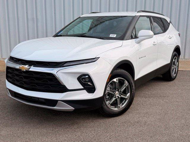 New 2026 Chevrolet Blazer LT w/ Convenience Package FWD image 1