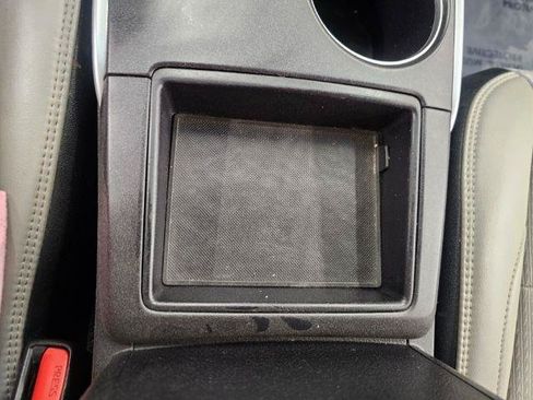 Used 2015 Toyota Camry SE FWD image 21
