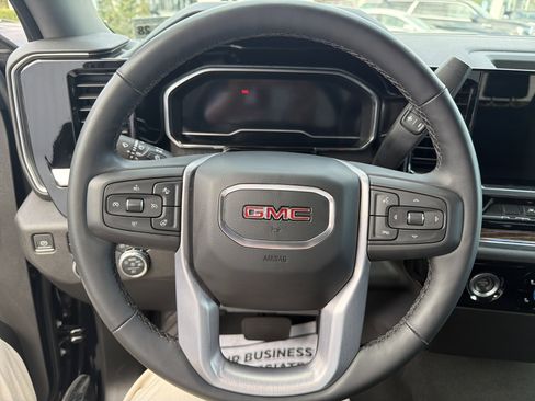 Certified 2023 GMC Sierra 1500 Elevation image 12