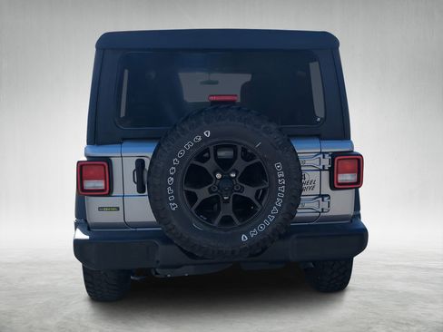 Used 2021 Jeep Wrangler Unlimited Sport image 4