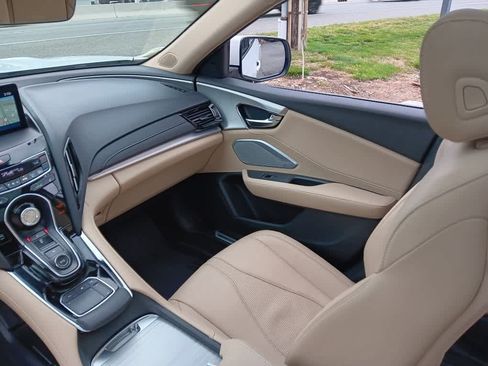Used 2024 Acura RDX SH-AWD w/ Technology Package image 12