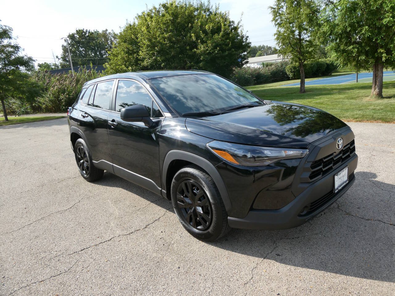 Used 2026 Toyota Corolla Cross L AWD/4WD image 3