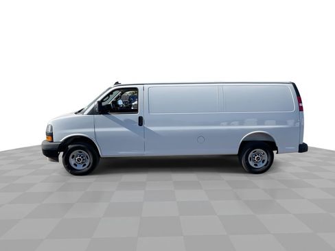 New 2025 GMC Savana 2500 Extended w/ Driver Convenience Package image 5