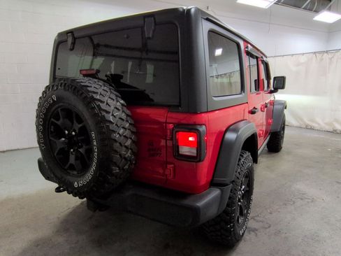 Certified 2022 Jeep Wrangler Unlimited Sport image 3