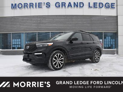 Used 2023 Ford Explorer ST-Line w/ Class IV Trailer Tow Package