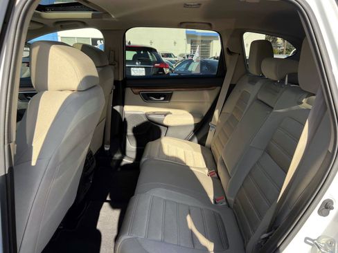 Certified 2022 Honda CR-V EX image 9