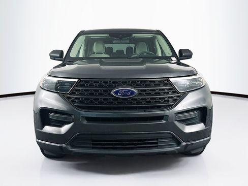 Used 2020 Ford Explorer 2WD image 2
