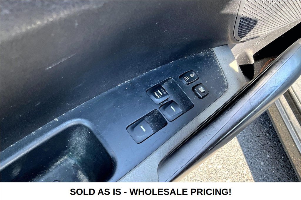 Used 2012 Hyundai Veloster FWD image 21