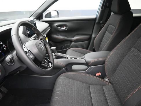 Used 2026 Honda HR-V Sport image 16