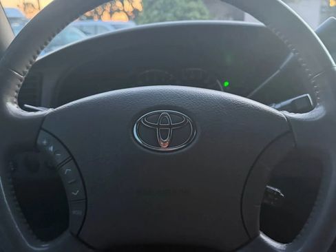 Used 2006 Toyota Sequoia Limited image 17