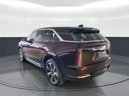 New 2026 Cadillac Escalade IQ Luxury 2 AWD/4WD image 4