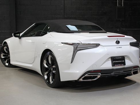 Used 2024 Lexus LC 500 Convertible w/ Touring Package RWD image 18