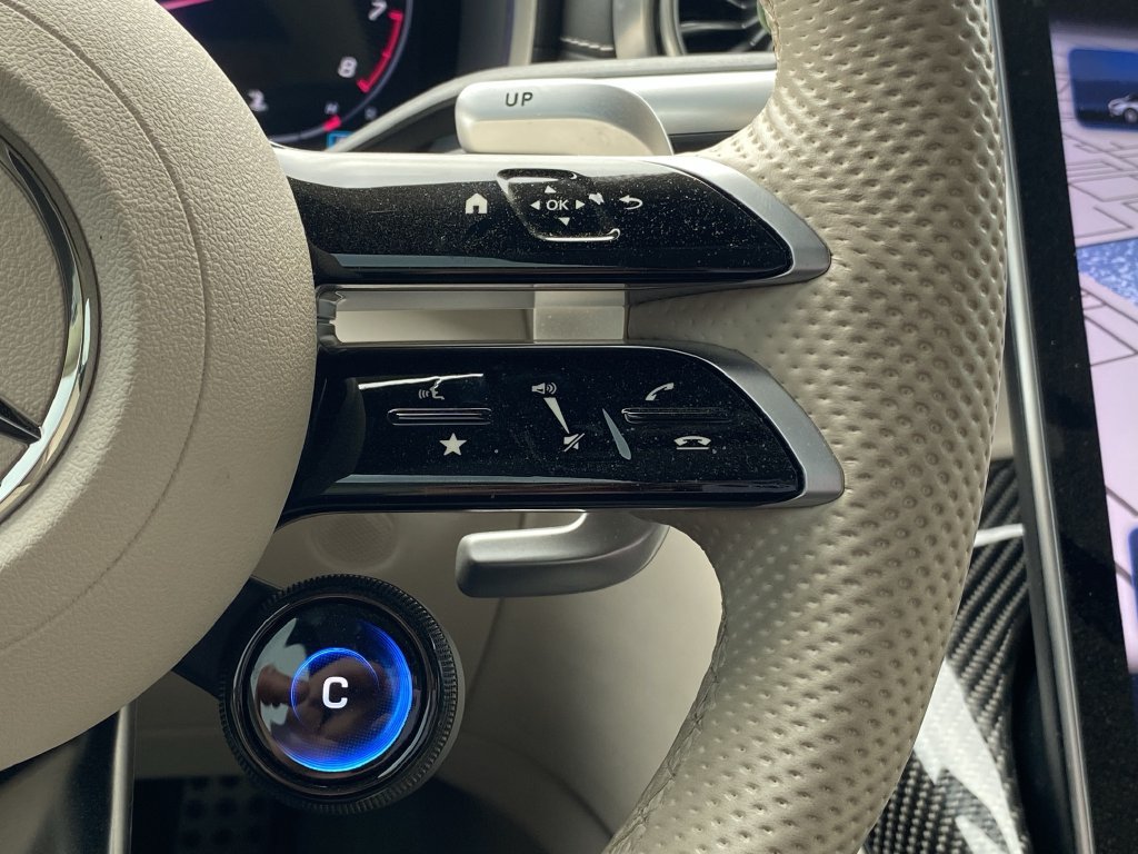 Certified 2022 Mercedes-Benz SL 63 AMG 4MATIC image 11