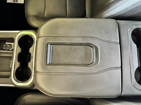 Used 2021 Chevrolet Silverado 1500 LTZ w/ LTZ Convenience Package II AWD/4WD image 14