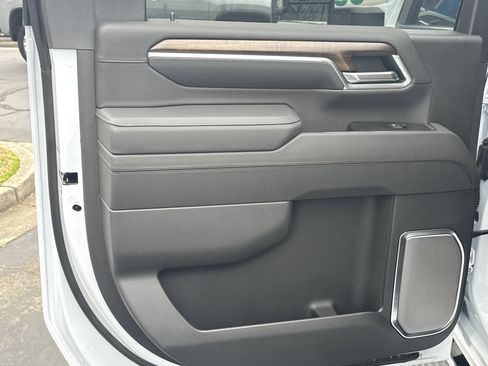 New 2026 Chevrolet Silverado 3500 High Country w/ Technology Package image 21