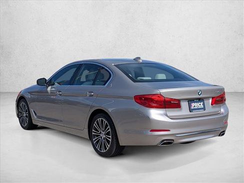 Used 2018 BMW 540i image 8