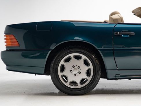 Used 1995 Mercedes-Benz SL 500 image 56