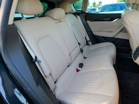 Used 2022 Maserati Levante GT image 31