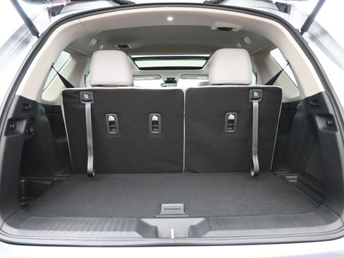 Used 2025 Honda Pilot Touring image 34