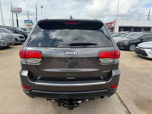 Used 2020 Jeep Grand Cherokee Limited image 19