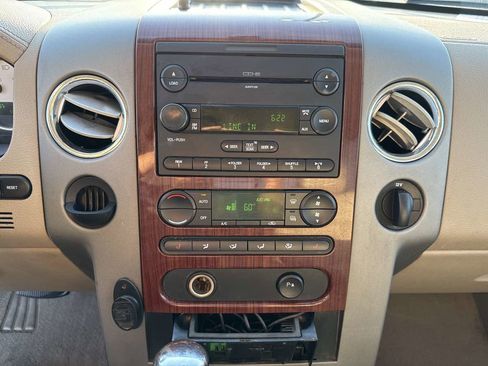 Used 2007 Ford F150 XLT RWD image 37