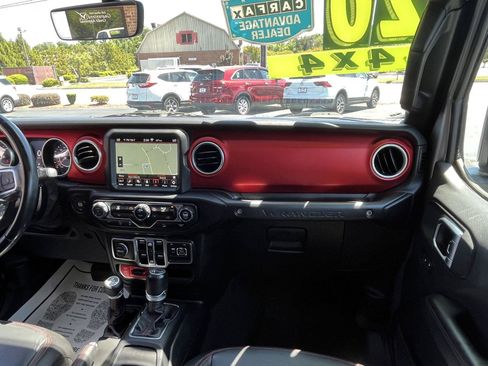 Used 2020 Jeep Wrangler Unlimited Rubicon AWD/4WD image 12