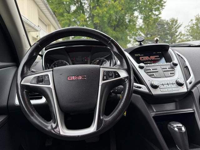 Used 2017 GMC Terrain SLE w/ Convenience Package FWD image 9