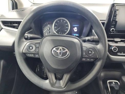 Used 2022 Toyota Corolla LE FWD image 24