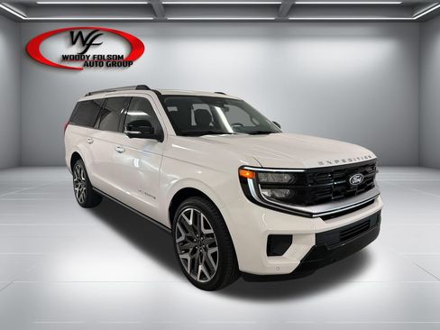 New 2027 Ford Expedition Max Platinum w/ Platinum Ultimate Package AWD/4WD image 3