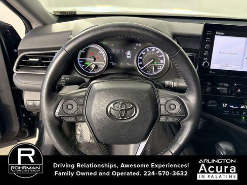Used 2024 Toyota Camry XSE image 11