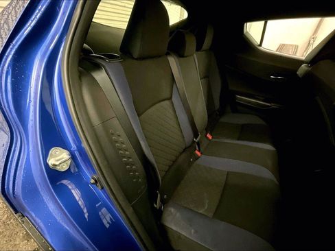 Used 2020 Toyota C-HR XLE image 26