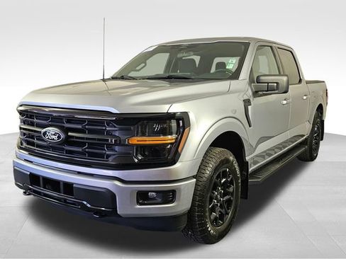 Certified 2025 Ford F150 XLT w/ Equipment Group 301A Standard AWD/4WD image 3