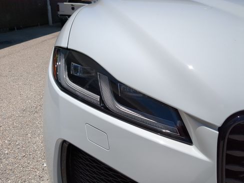 New 2026 Jaguar F-PACE R-Dynamic S image 11