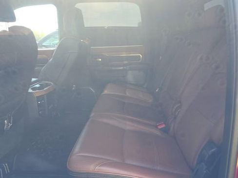 Used 2024 RAM 3500 Limited image 9