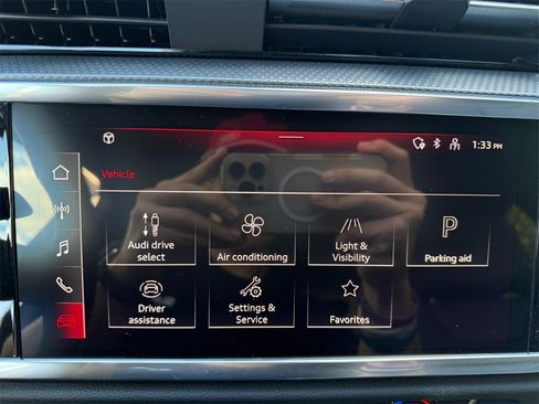 New 2025 Audi Q3 2.0T Premium image 18