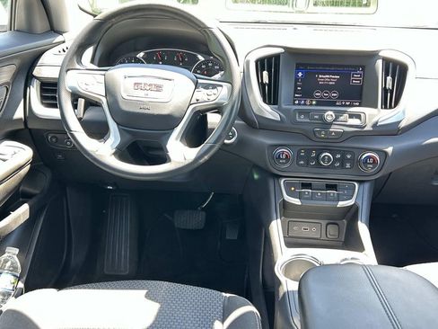 Used 2024 GMC Terrain SLE w/ Driver Convenience Package AWD/4WD image 23