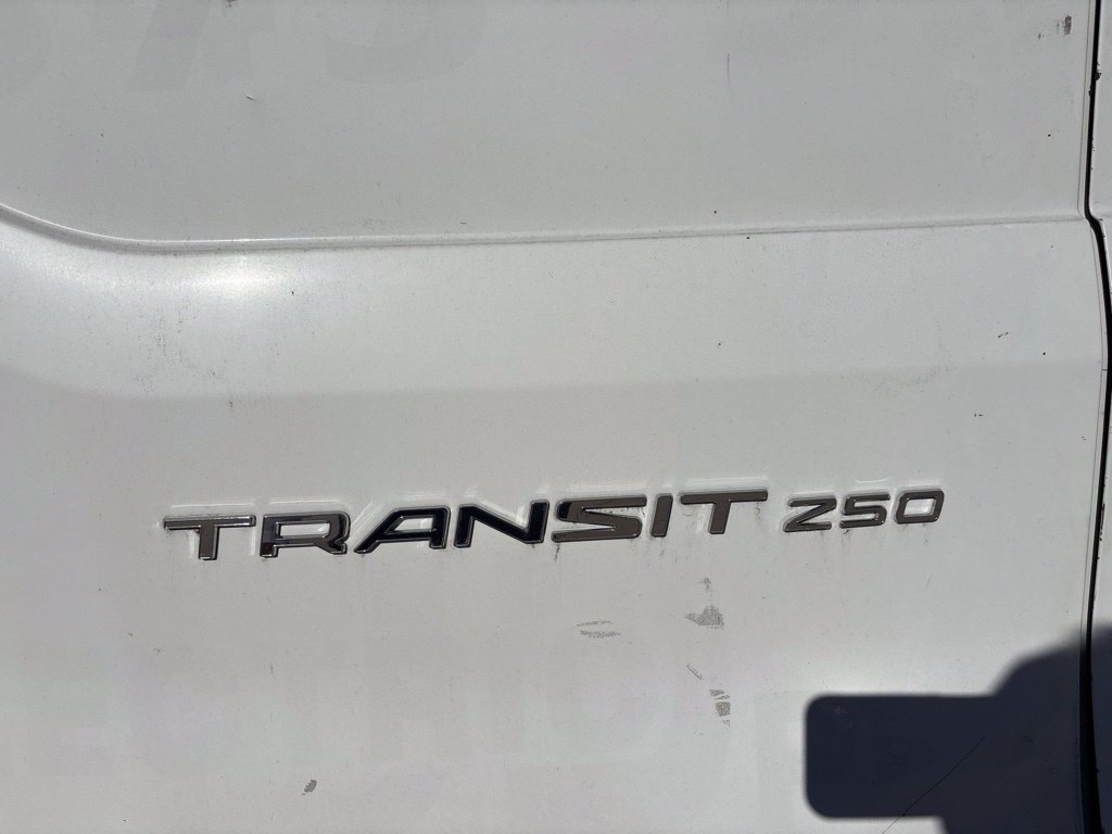 Used 2016 Ford Transit 250 148 Medium Roof RWD image 18