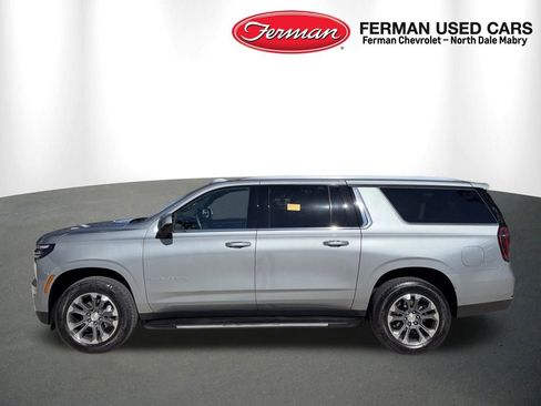 Used 2025 Chevrolet Suburban LS image 6