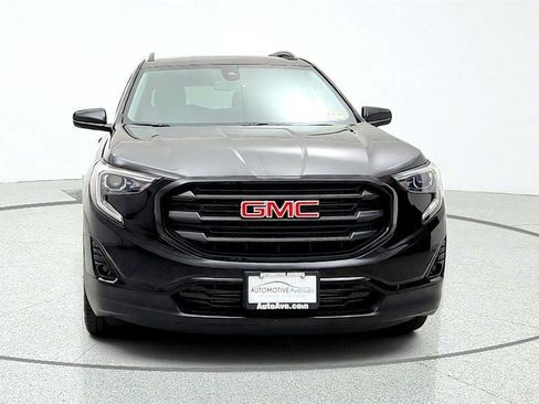 Used 2021 GMC Terrain SLT w/ Elevation Edition FWD image 2
