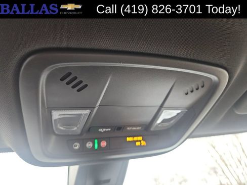 Certified 2023 Chevrolet Traverse LS FWD image 19