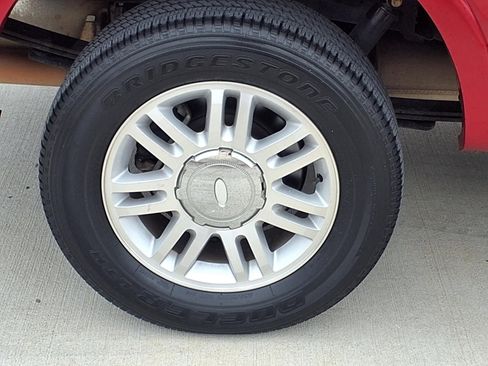 Used 2012 Ford F150 Lariat w/ Lariat Plus Pkg RWD image 5