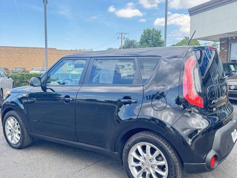 Used 2014 Kia Soul FWD image 5