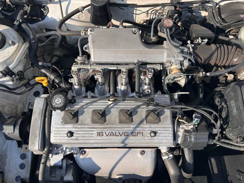 Used 1994 Toyota Celica ST image 19