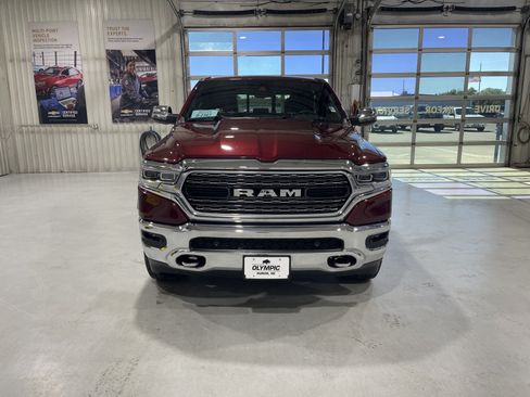 Used 2023 RAM 1500 Limited AWD/4WD image 3